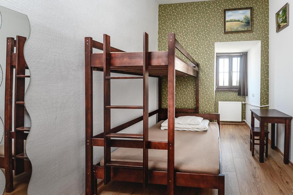 Трехместный (Трехместный номер с общей ванной комнатой), Hostel Piaskowy