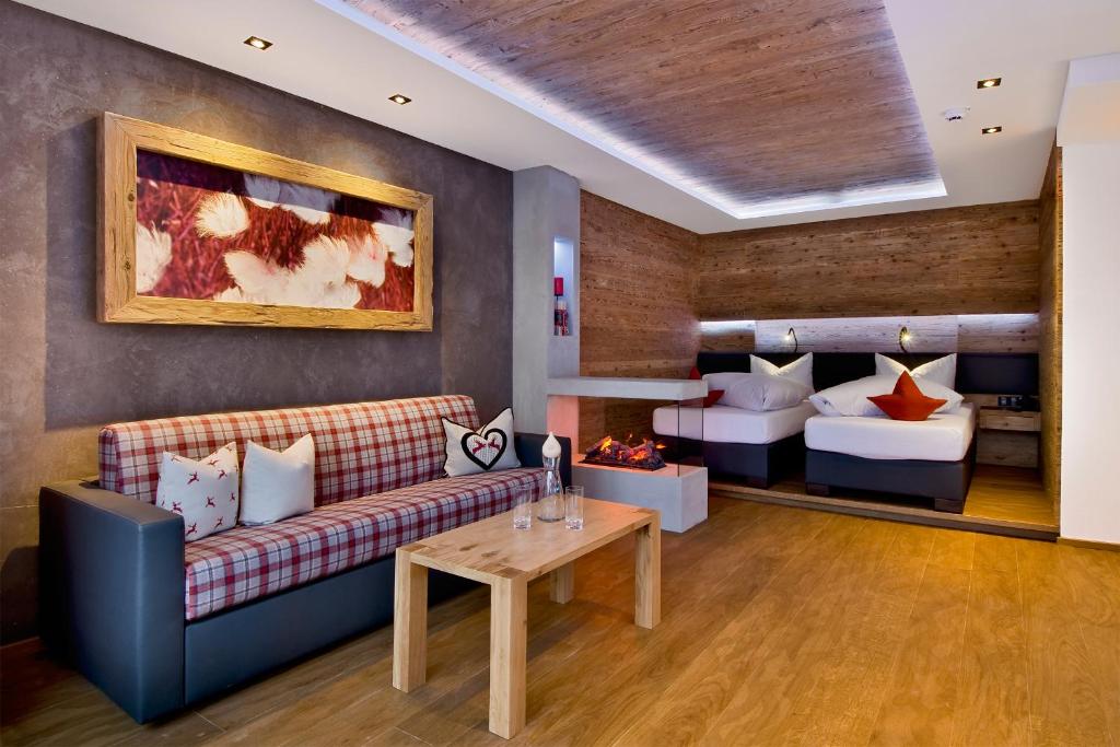 PETE Alpine Boutique Hotel - klein und fein - Private SPA Suiten und Zimmer
