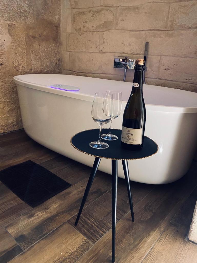 Classe 51 - B&B con Jacuzzi - photo 3