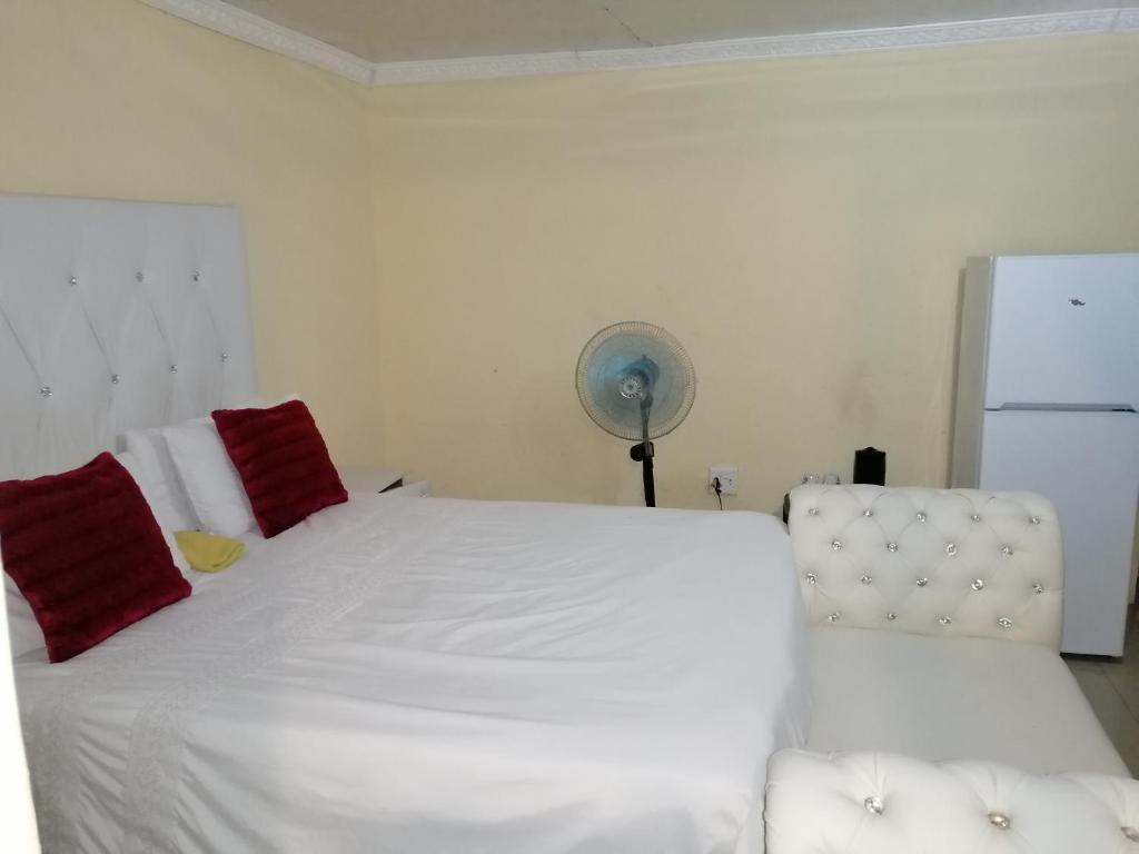 Moholoholo Lodge photo 3