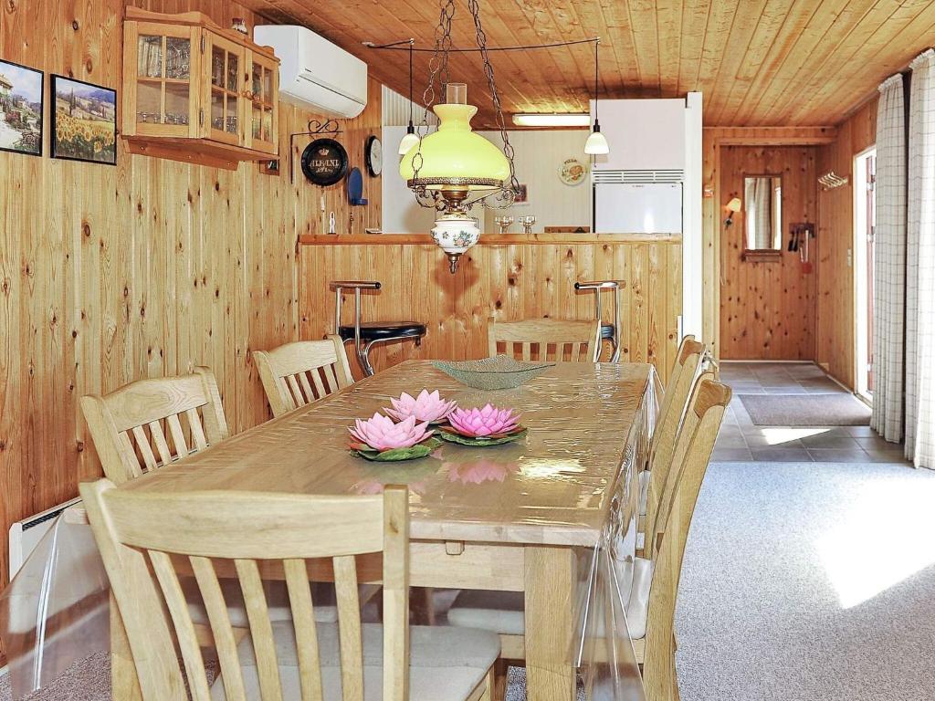 4 person holiday home in Hvide Sande photo 2