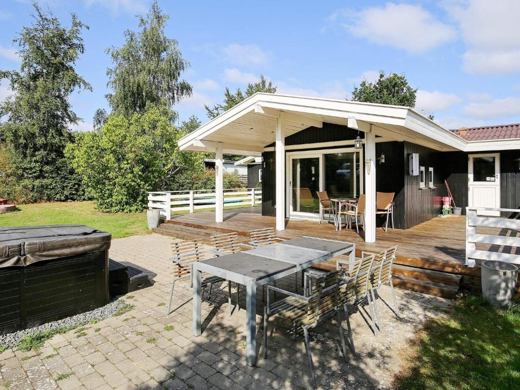 6 person holiday home in J gerspris