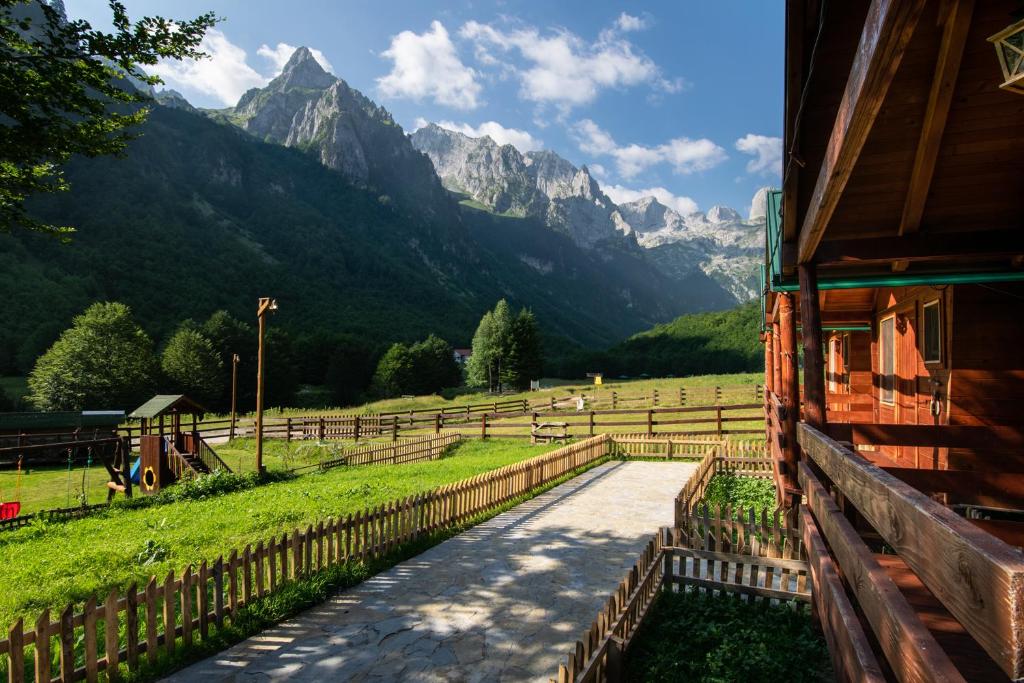 Bungalows Katun Maja Karanfil photo 3