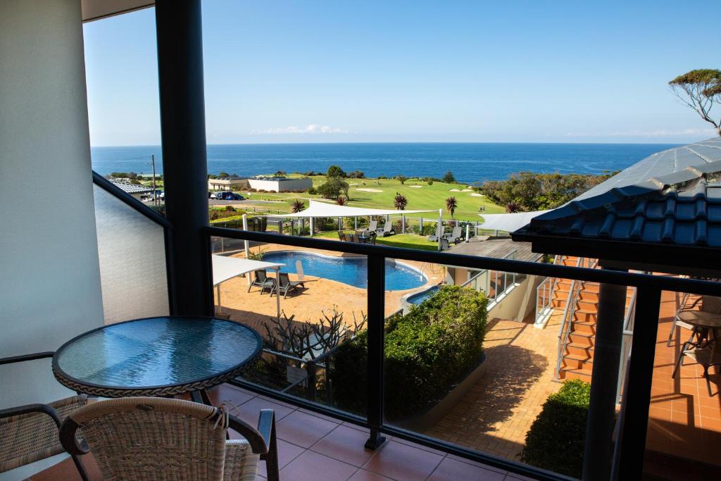 Amooran Oceanside Apartments and Motel photo 3