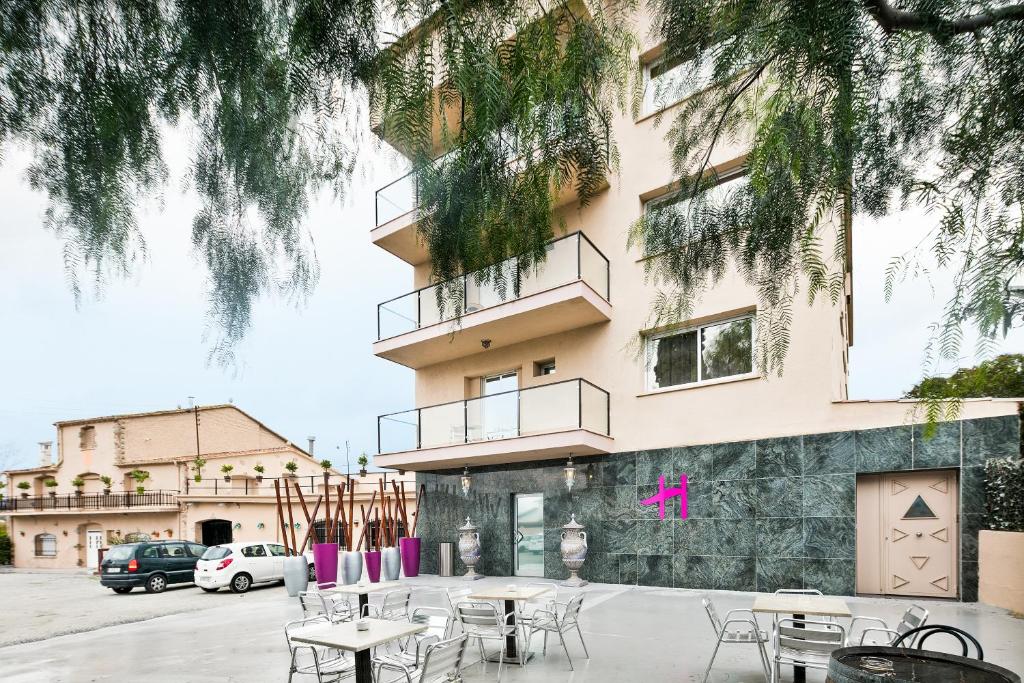 Hotel H photo 1