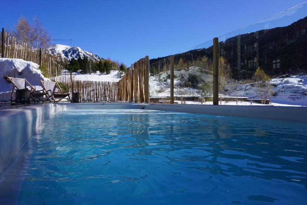 {
  "en-gb": "Mountain Hostel Tarter"
}