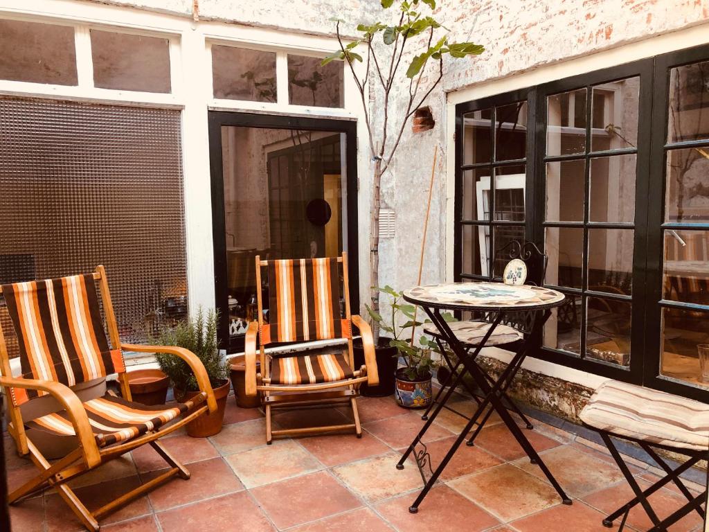 Charming 125 m2 apartment in historic center Middelburg photo 4