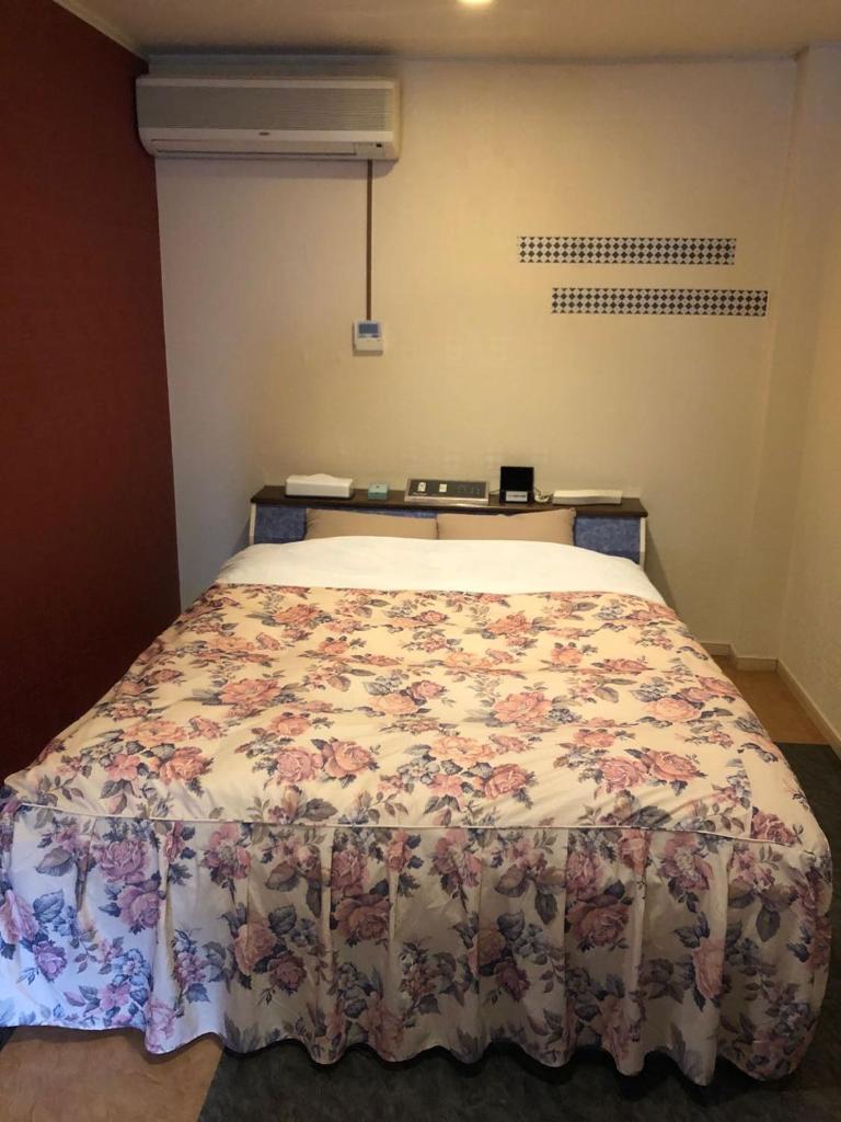 Hotel Mariage Tsukuba photo 1