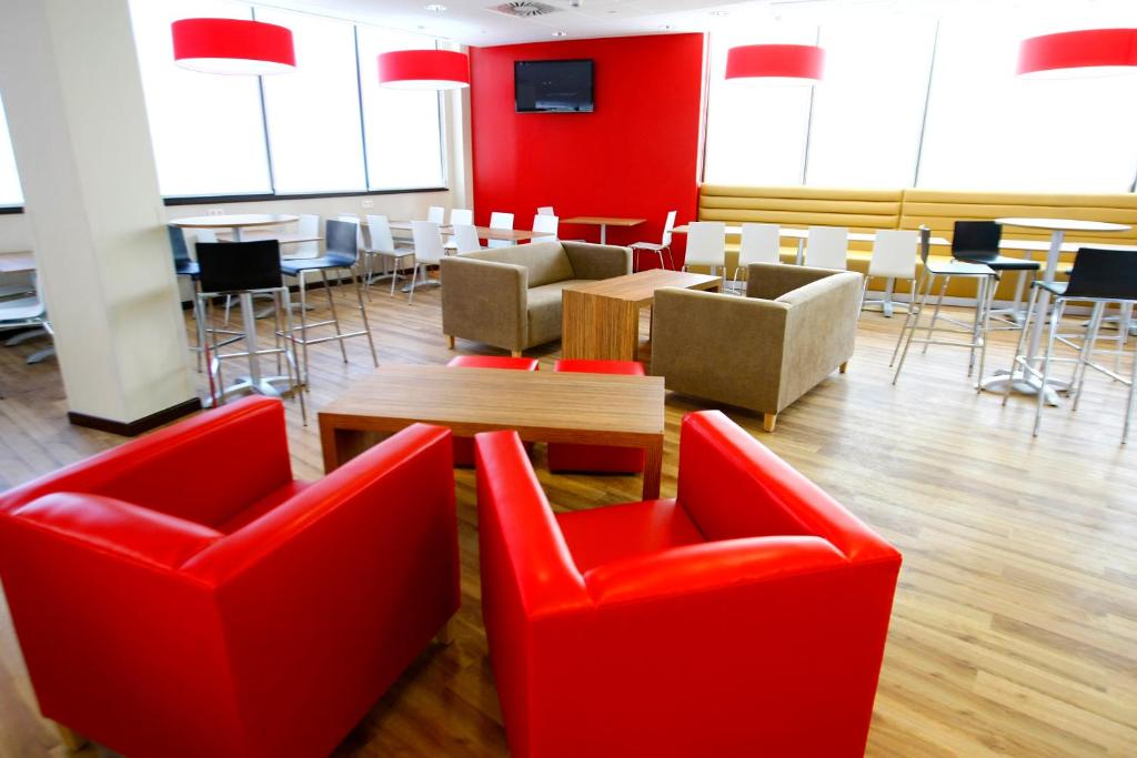 Travelodge Valencia Aeropuerto photo 4