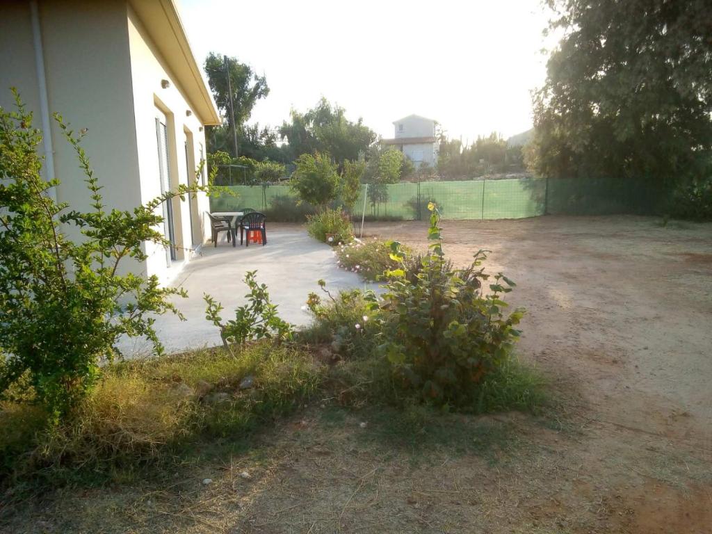 Demi's house photo 2