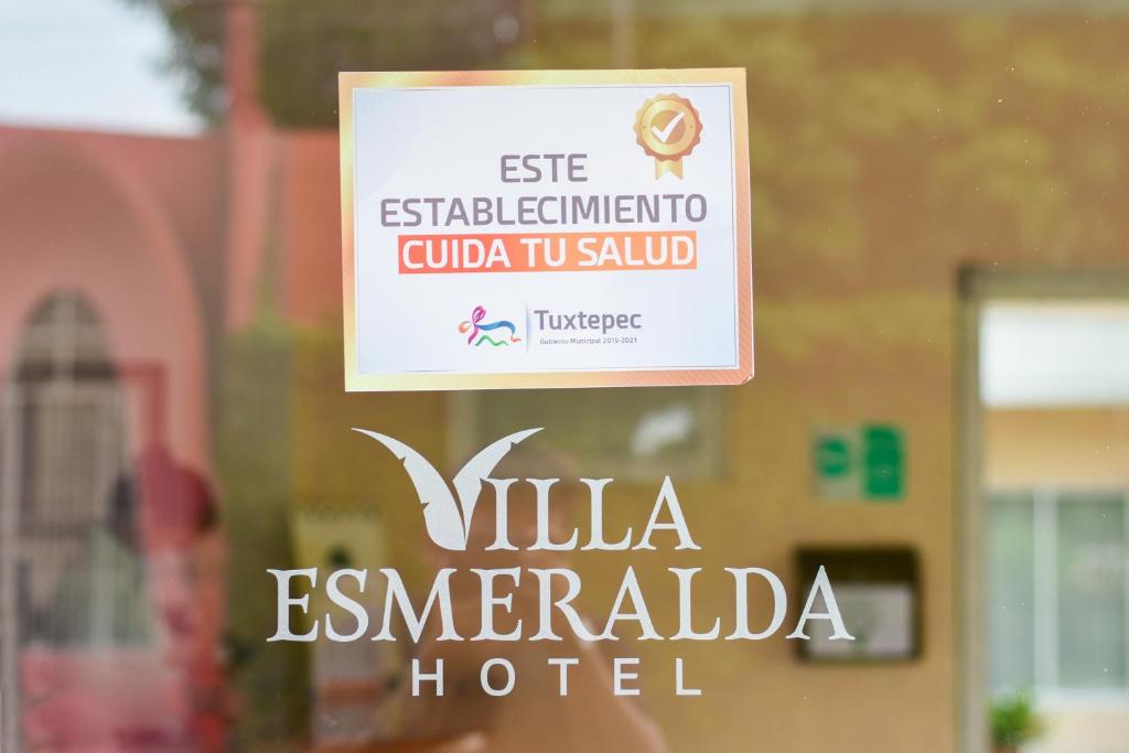 Villa Esmeralda photo 2