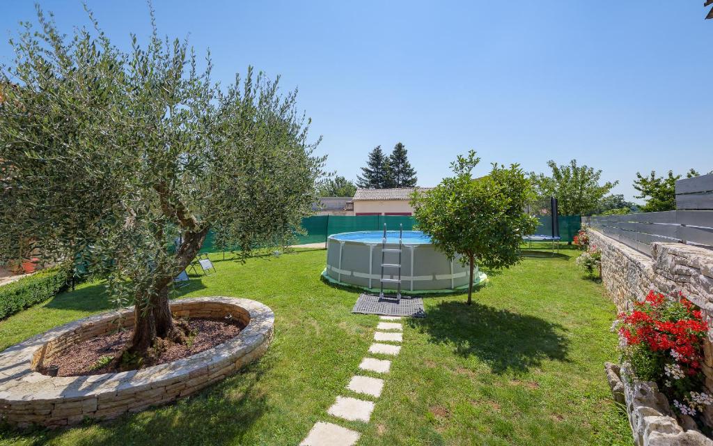 Holiday home Angelina photo 2