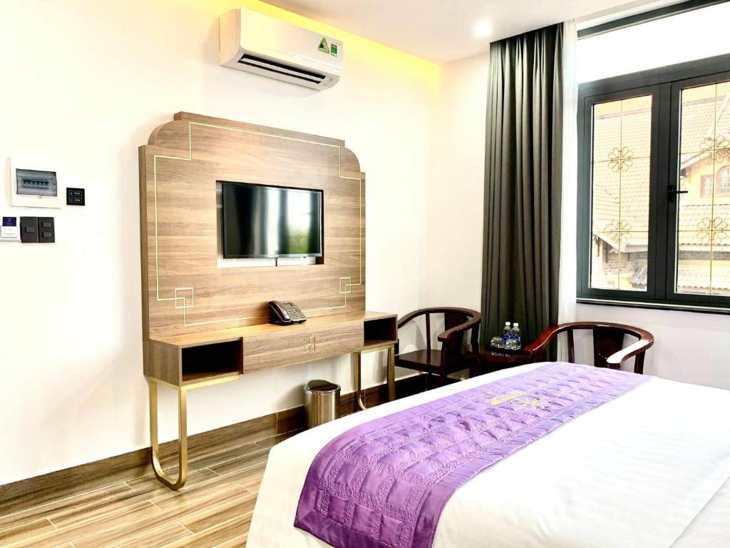 Двухместный (Двухместный номер Делюкс с 1 кроватью), Golden Inn Hotel