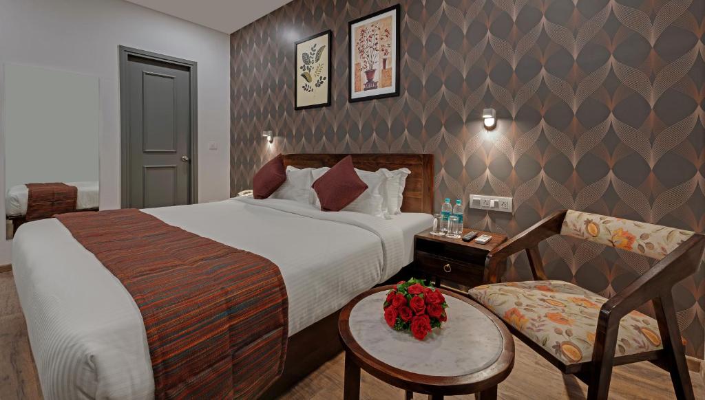 Двухместный (Executive Room - 10% off on Laundry, 10% off on F&B, Complimentary Drivers accommodation), Click Hotel Jaipur