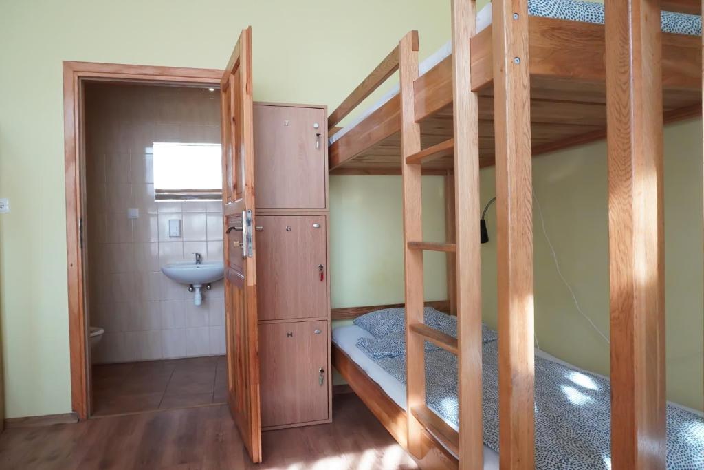 Номер (Кровать в общем номере для мужчин и женщин с 10 кроватями), Hostel4u