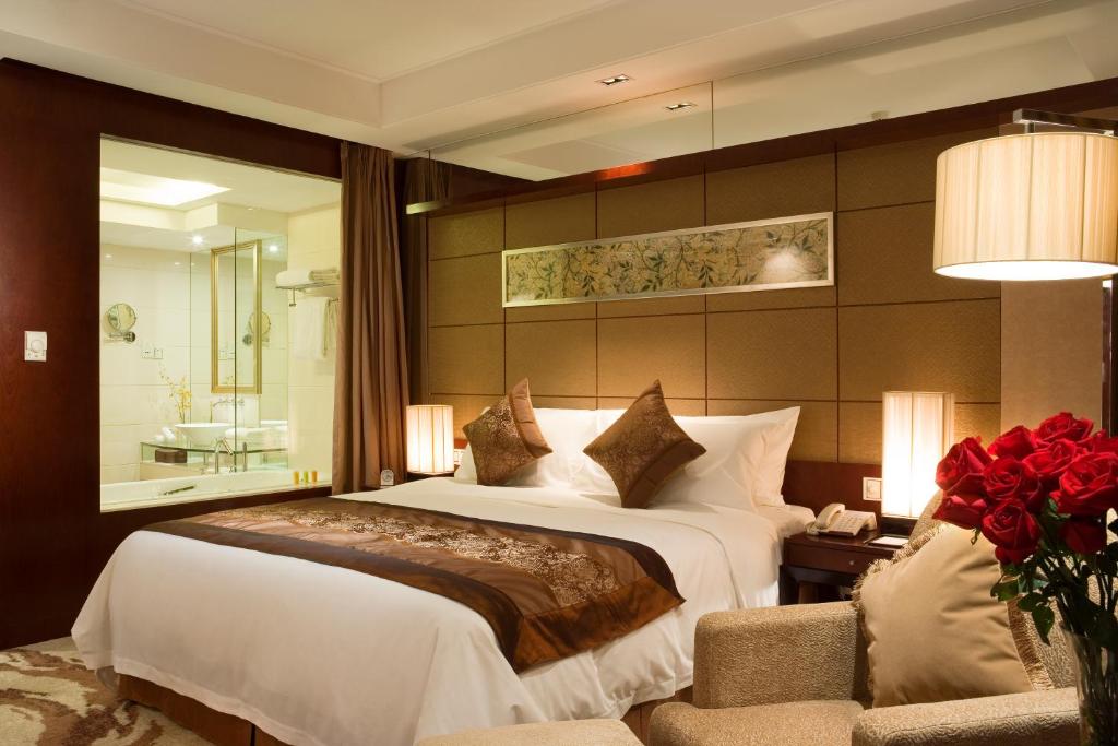 Двухместный (Deluxe 1 King Nonsmoking), Wyndham Garden Suzhou