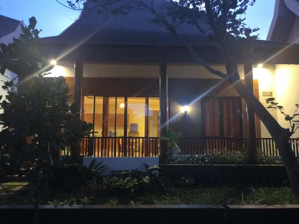 Vimala Hill villa and resort - 3 bedrooms photo 1