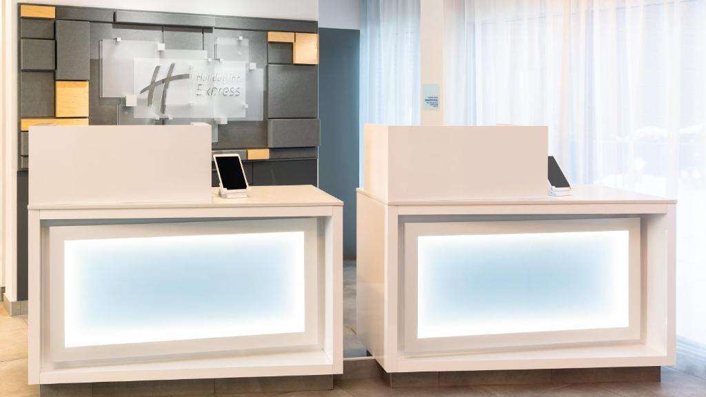 Holiday Inn Express Quebec City-Sainte Foy, an IHG Hotel photo 2