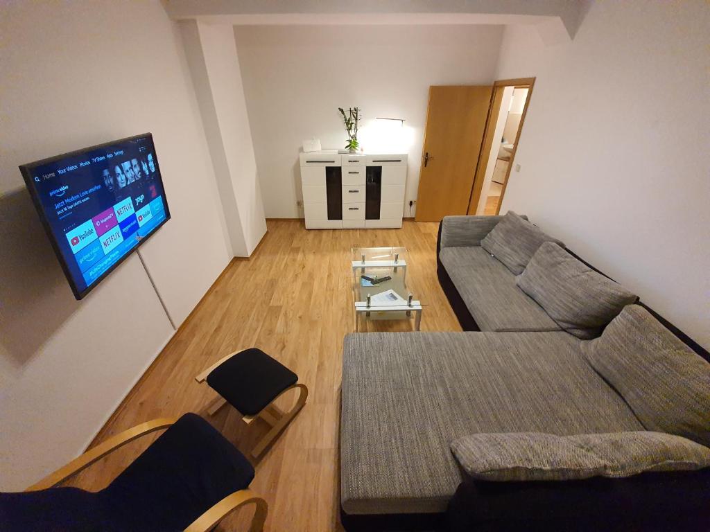 Ruhige Wohnung bei der Burg im OG2 photo 2