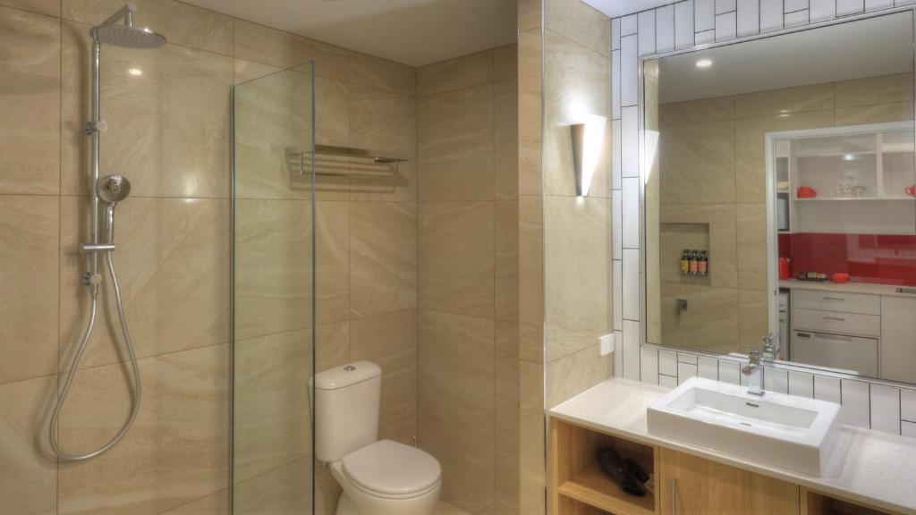 Atherton Apartments photo 1