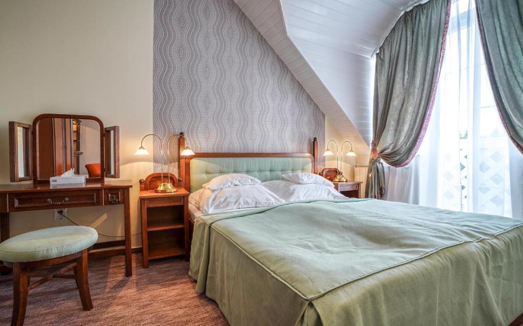 Апартаменты (Апартаменты), Hotel Erzsébet