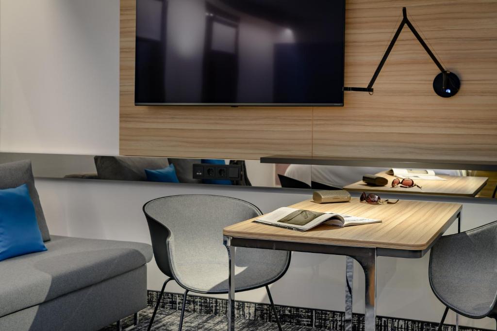 Сьюит (Улучшенный люкс Твин), Novotel Suites Berlin City Potsdamer Platz