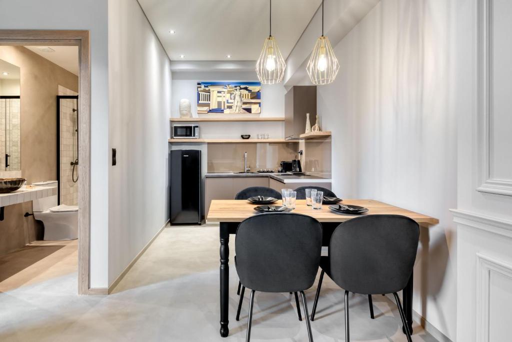 Сьюит (Полулюкс Делюкс), Muse Urban Suites