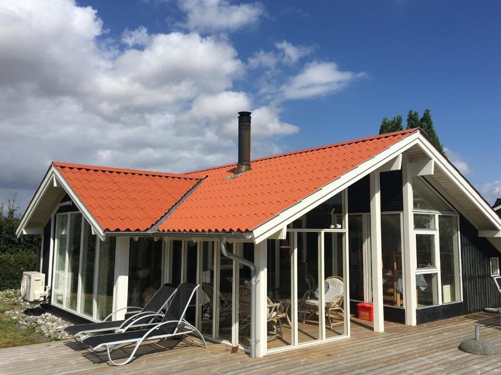 Two-Bedroom Holiday Home for 6 in Vemmingbund photo 1