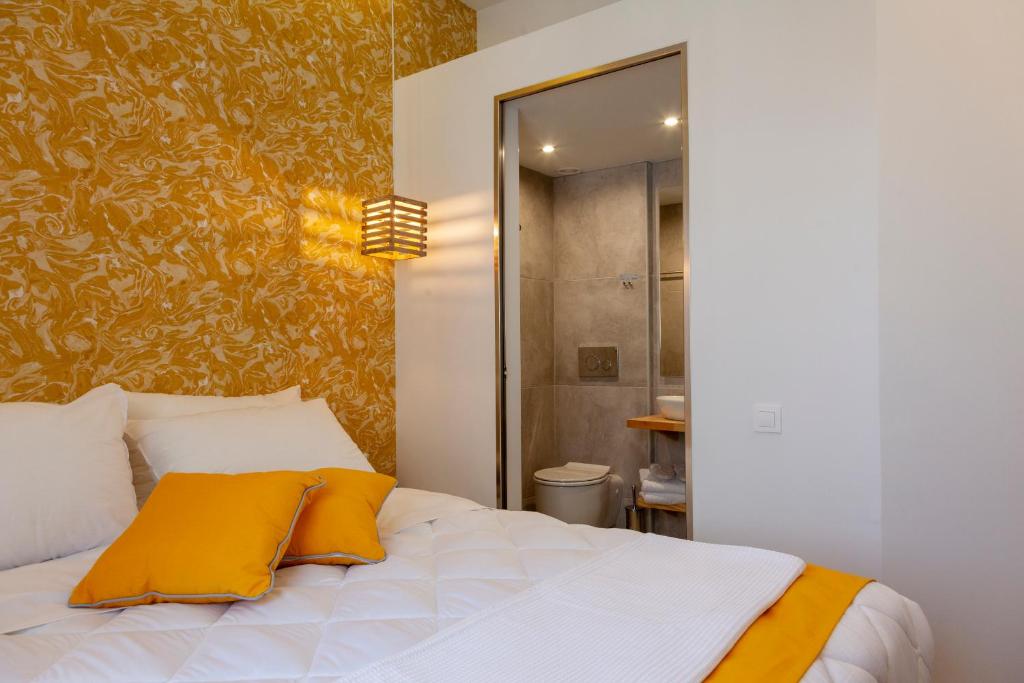 Двухместный (Стандартный двухместный номер с 1 кроватью), STAY INN