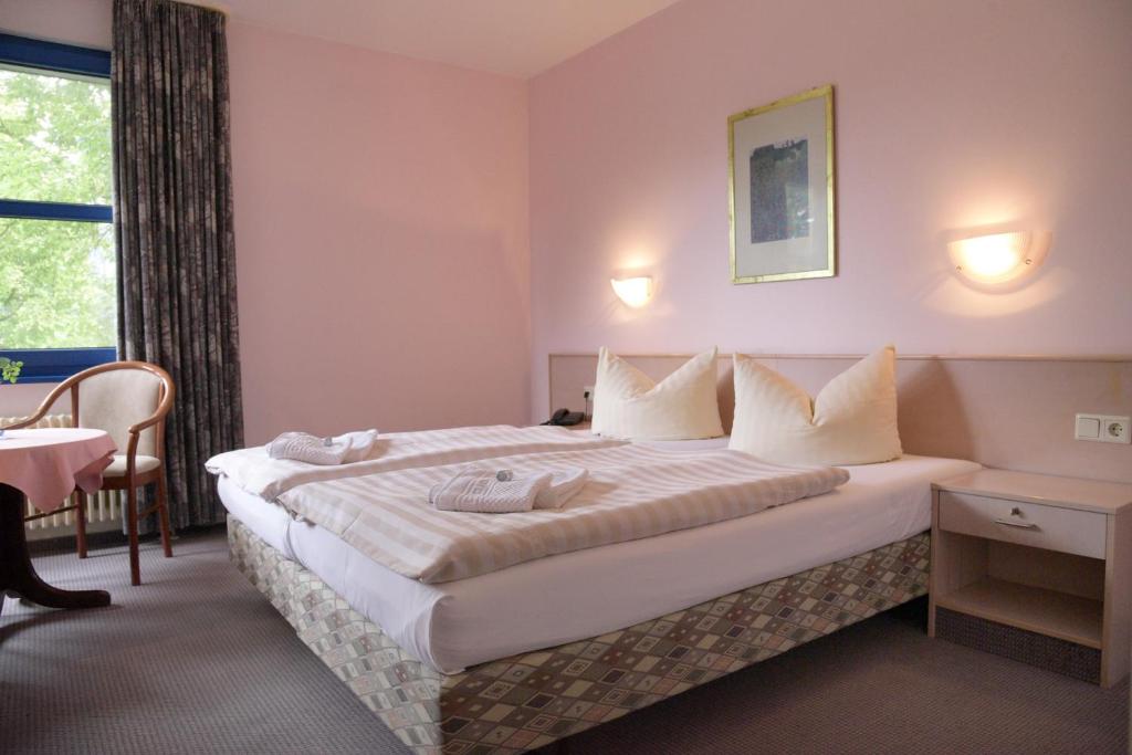HOTEL-RESTAURANT-SPITZKRUG, Barnim