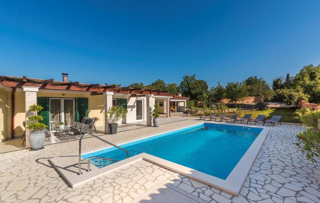 Holiday House Jurici photo 4