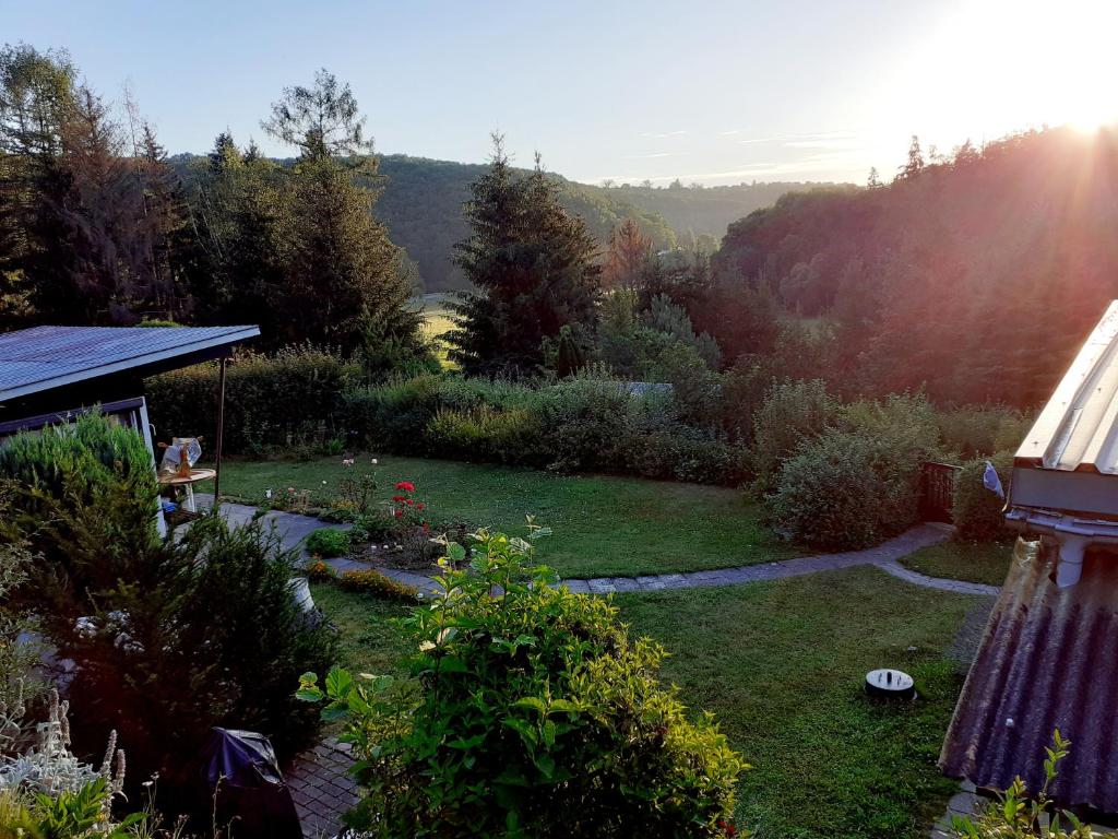 Talblick 2 - Ihr Zuhause : das Ferienhaus mitten im idyllischen Tal photo 1