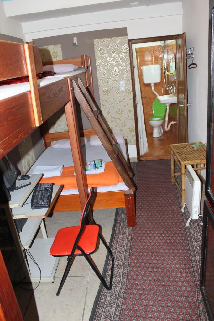 Четырехместный (Четырехместный номер), Tash Inn Hostel