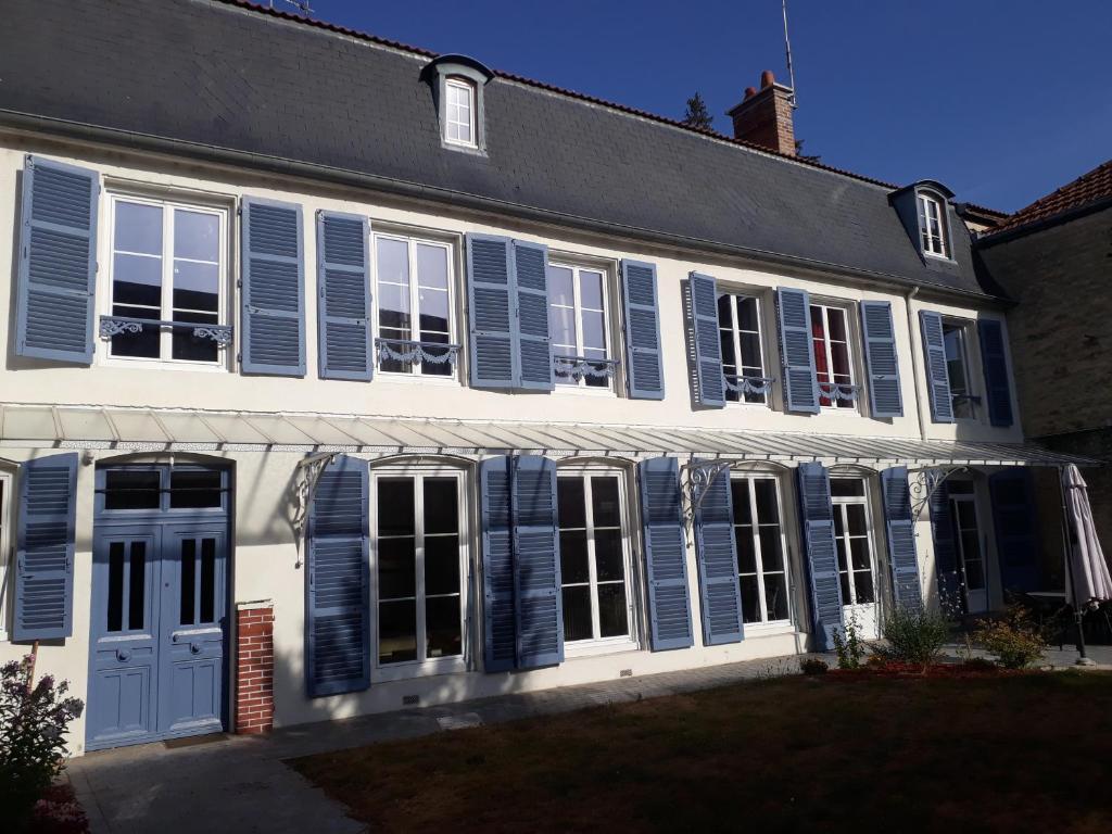 Les Pierres Bleues photo 1