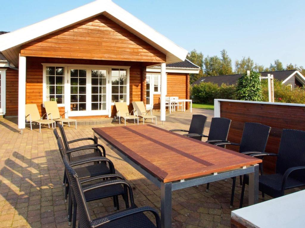 10 person holiday home in Hemmet photo 1