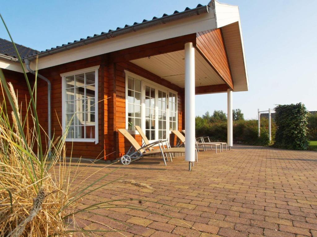 10 person holiday home in Hemmet photo 3