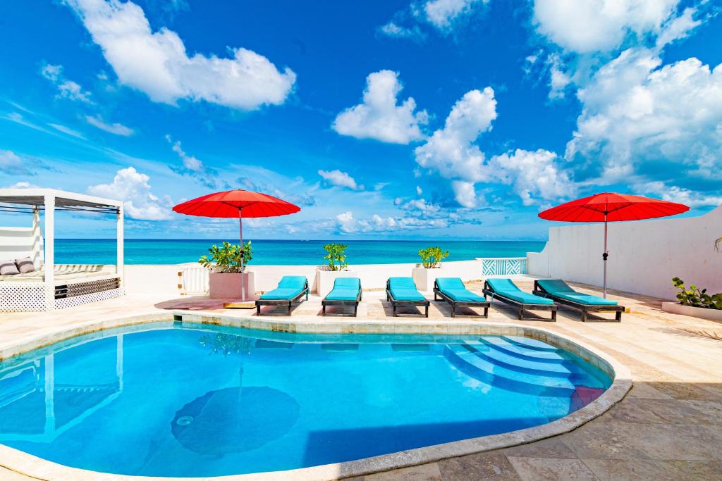 Caprice 7 -Oceanfront Villa - Gated Community with Pool photo 4