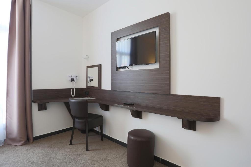 Двухместный (Двухместный номер с 2 отдельными кроватями), Hôtel Monsigny