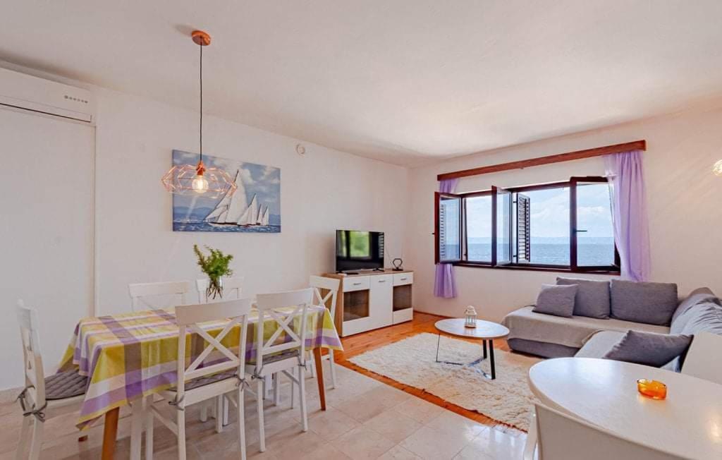 Beachfront Villa Tempera with Seaview photo 1