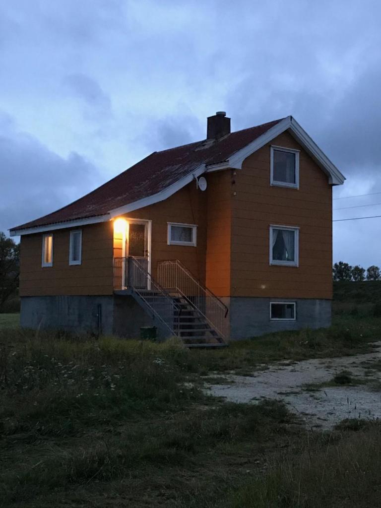 Bogstrand, Dverbergveien 11, 8485 Dverberg photo 2