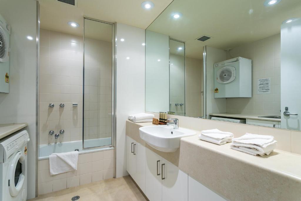 Portsea Village Resort photo 3