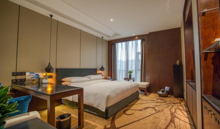 Двухместный (Central Garden View King Room), Yant Meiya International ApartHotel