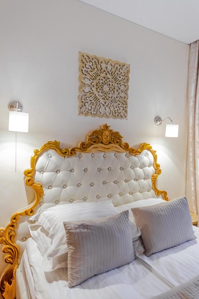 Апартаменты (Апартаменты), Capitol Hotel