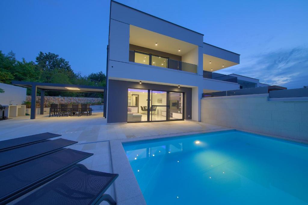 Villa Dama photo 1