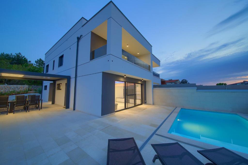 Villa Dama photo 3