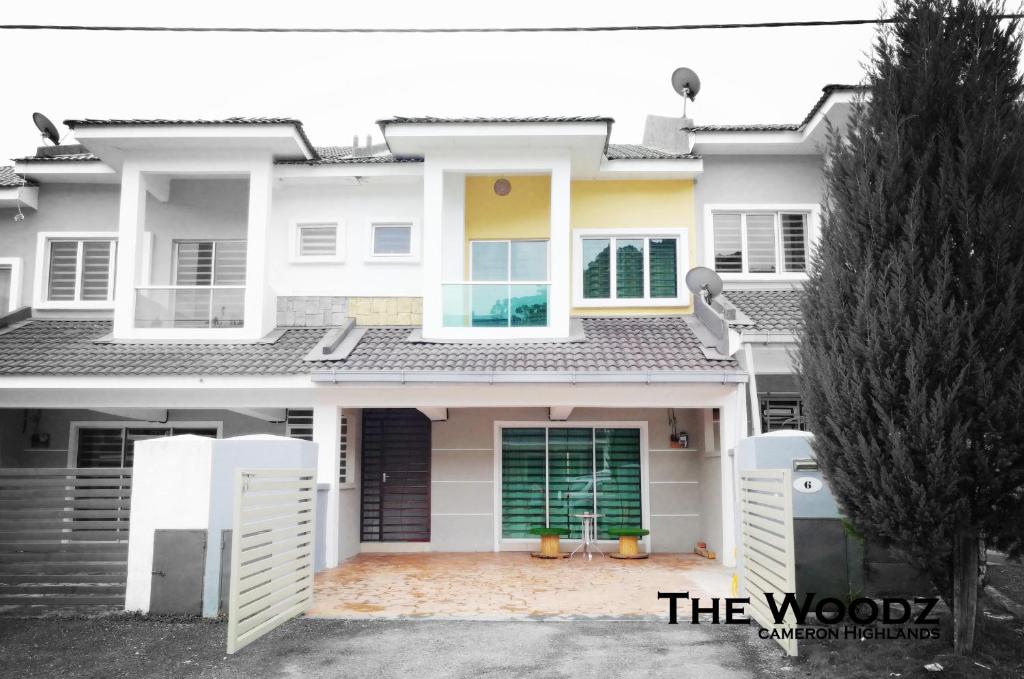 The Woodz Homestay - 2 Storey Landed House photo 1