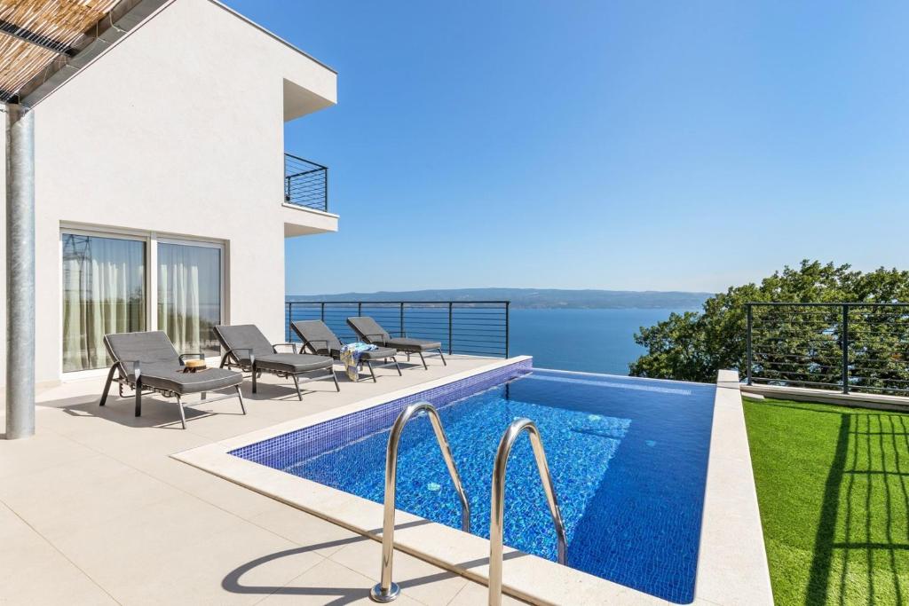 Villa Lipa photo 1