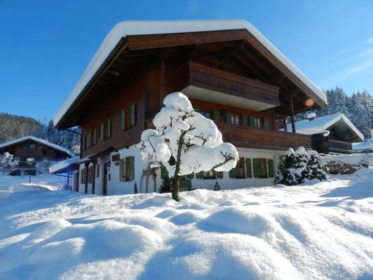 Komfort Ferienwohnungen Reit im Winkl - Haus Davis photo 3