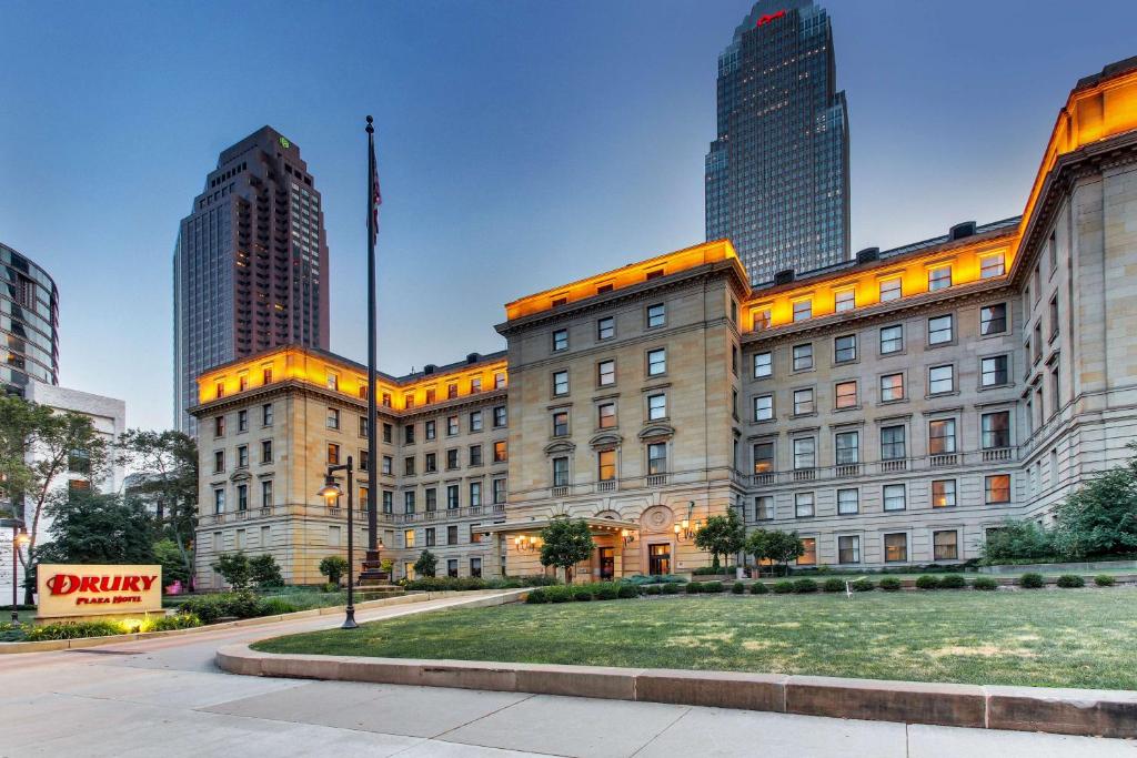 Drury Plaza Hotel Cleveland Downtown image