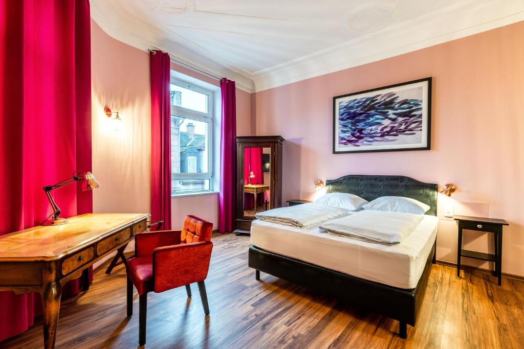 SmartHotel Mystique Self check-in photo 2